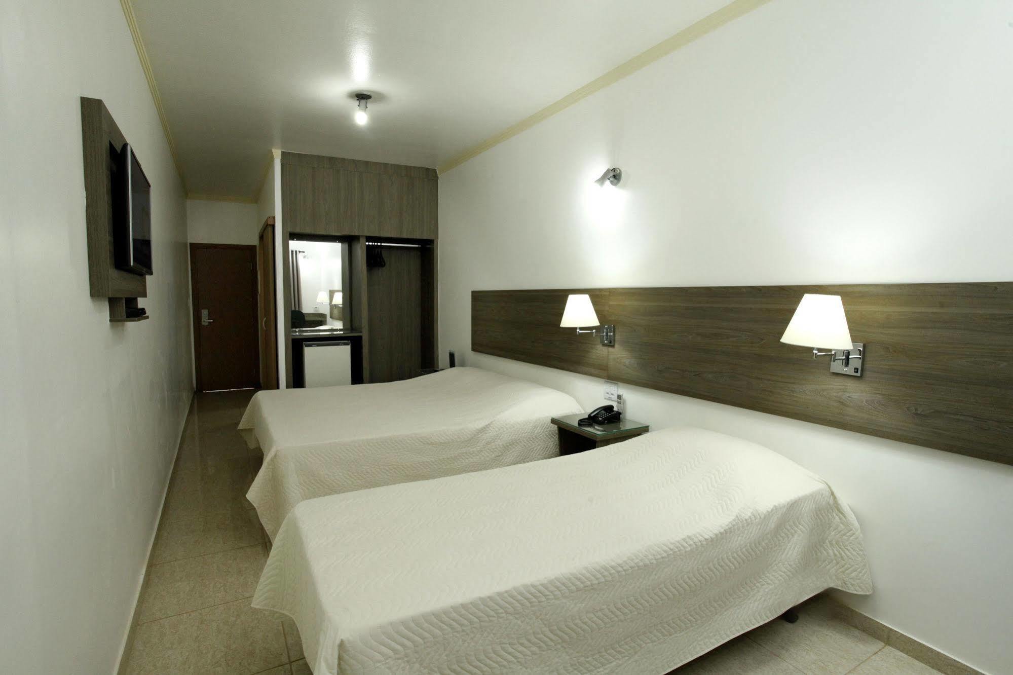 Indaia Hotel เซาการ์โลส ภายนอก รูปภาพ