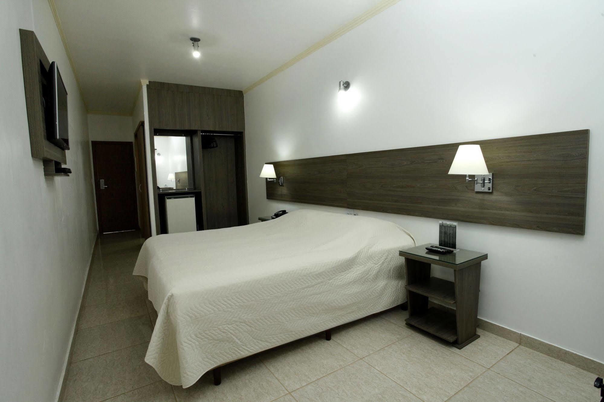 Indaia Hotel เซาการ์โลส ภายนอก รูปภาพ