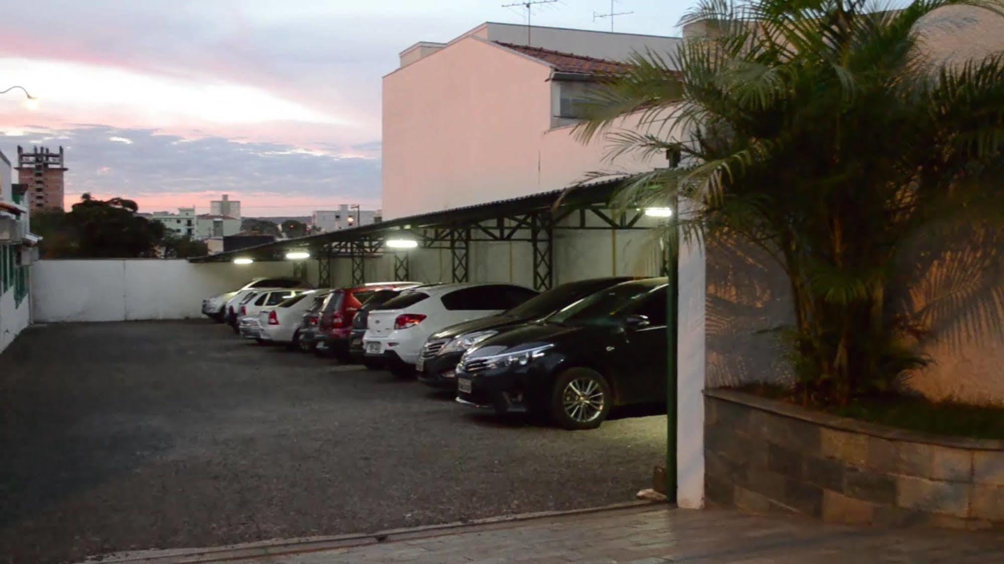 Indaia Hotel เซาการ์โลส ภายนอก รูปภาพ